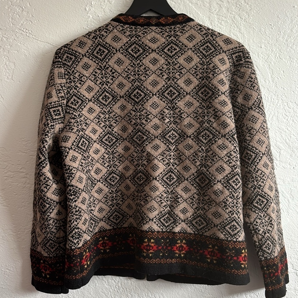 Cambridge Dry Goods 100% wool knit long sleeve crew neck cardigan sweater - Picture 9 of 9